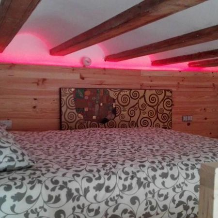 Apartamento Cerca De La Playa Valencia Eksteriør billede